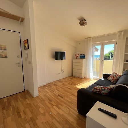 Sunrise Beach House - Sea View Apartamento Montesilvano Marina Exterior foto
